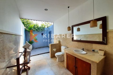 2 bedrooms Villa in Badung, Indonesia No. 12489 10