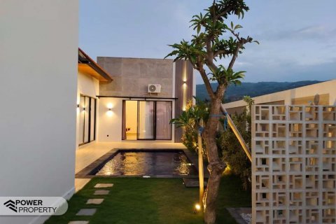 Вилла с 3 спальнями в Lovina, Антуран, Булеленг,  № 8951 26