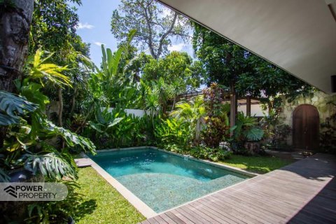 Вилла с 3 спальнями в Южный Денпасар, Денпасар,  № 8947 28