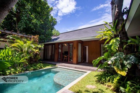Вилла с 3 спальнями в Южный Денпасар, Денпасар,  № 8947 27