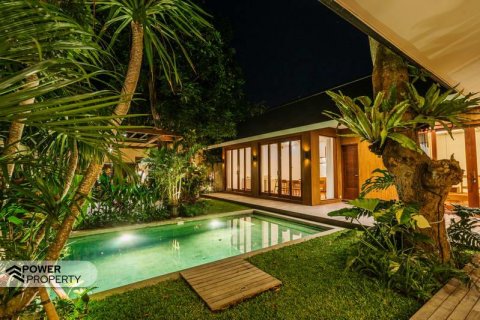 Вилла с 3 спальнями в Южный Денпасар, Денпасар,  № 8947 1