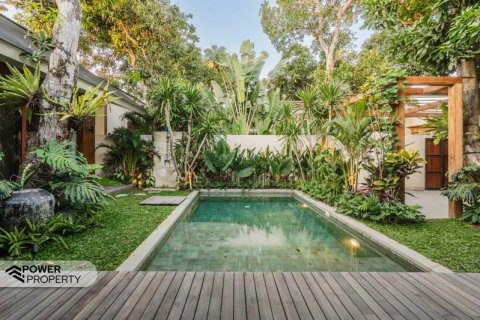 Вилла с 3 спальнями в Южный Денпасар, Денпасар,  № 8947 19
