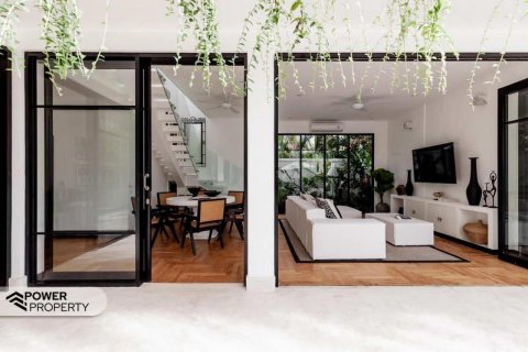 3 bedrooms Villa in Canggu, Badung, No. 8948 4