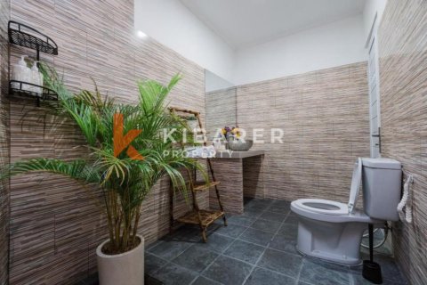 3 bedrooms Villa in Canggu, Badung, Indonesia No. 12968 16