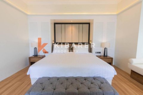 5 bedrooms Villa in South Kuta, Badung, Indonesia No. 12966 13