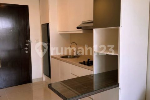 2 bedrooms Apartment in Grogol Petamburan, Jakarta, Indonesia No. 13382 18