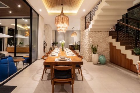 425m2 Villa in Tumbak Bayuh, Mengwi, Badung, Indonesia No. 9701 6