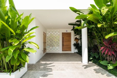 2 bedrooms Villa in Canggu, Badung, Indonesia No. 13741 23