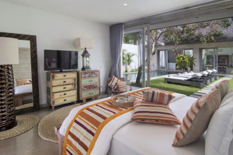 3 bedrooms Villa in Canggu, Badung, Indonesia No. 13746 8