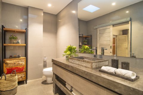 3 bedrooms Villa in Canggu, Badung, Indonesia No. 13746 22