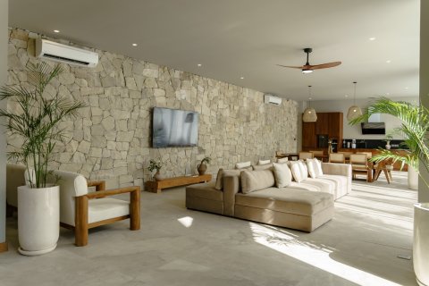 426m2 Villa in Badung, Indonesia No. 9734 5