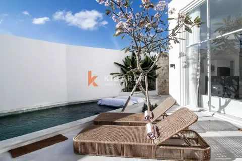 3 bedrooms Villa in South Kuta, Badung, Indonesia No. 12242 3