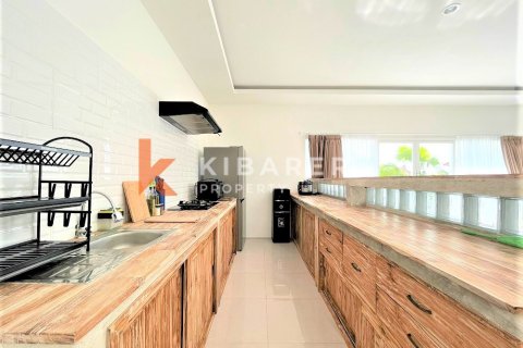 4 bedrooms Villa in Denpasar, Indonesia No. 12244 6