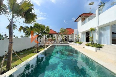 4 bedrooms Villa in Denpasar, Indonesia No. 12244 20