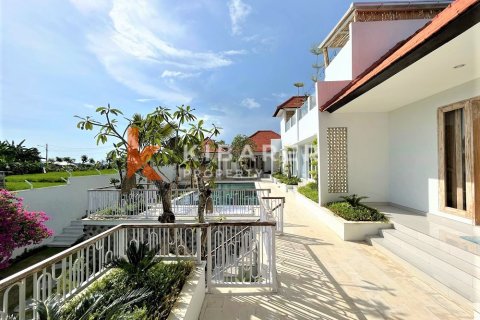 4 bedrooms Villa in Denpasar, Indonesia No. 12244 12