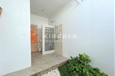 4 bedrooms Villa in Denpasar, Indonesia No. 12244 19