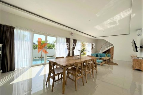 4 bedrooms Villa in Denpasar, Indonesia No. 12244 15