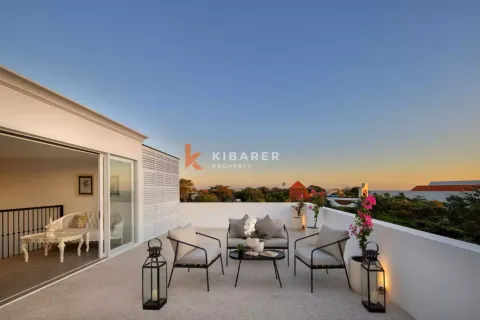 4 bedrooms Villa in Tibubeneng, Badung, Indonesia No. 12241 8