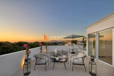 4 bedrooms Villa in Tibubeneng, Badung, Indonesia No. 12241 9