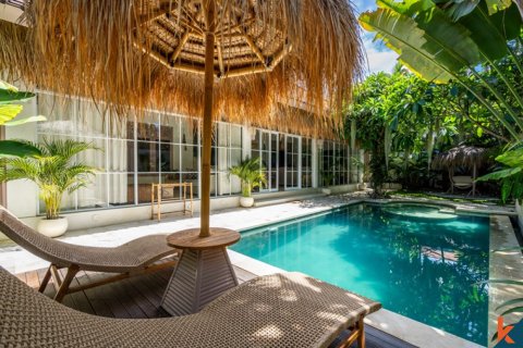 Вилла с 2 спальнями в Seminyak, Бадунг, Индонезия № 11132 7