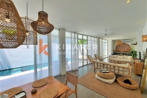 3 bedrooms Villa in Tibubeneng, Badung, Indonesia No. 12737 18