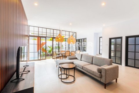 3 bedrooms Villa in Canggu, Badung, Indonesia No. 12734 3