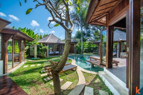 3 bedrooms Villa in Kuta, Badung, Indonesia No. 11177 2