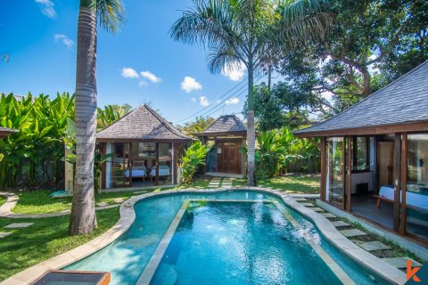 3 bedrooms Villa in Kuta, Badung, Indonesia No. 11177 1