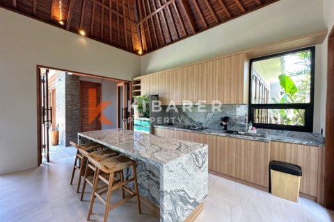 6 bedrooms Villa in Tibubeneng, Badung, Indonesia No. 12463 3