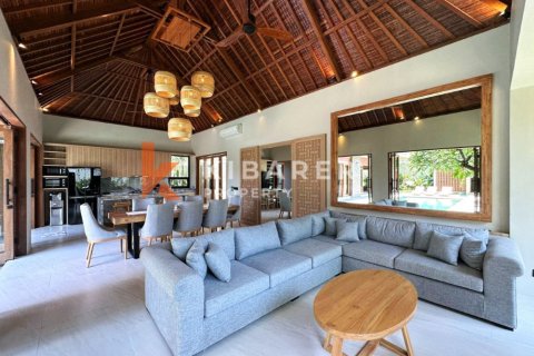 6 bedrooms Villa in Tibubeneng, Badung, Indonesia No. 12463 6