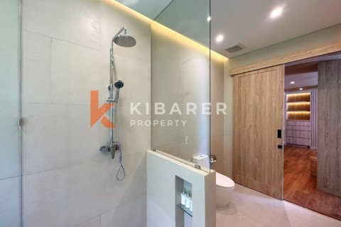 6 bedrooms Villa in Tibubeneng, Badung, Indonesia No. 12463 14