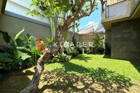 6 bedrooms Villa in Tibubeneng, Badung, Indonesia No. 12463 16