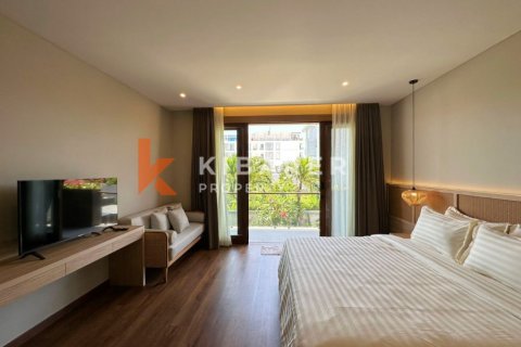 6 bedrooms Villa in Tibubeneng, Badung, Indonesia No. 12463 24