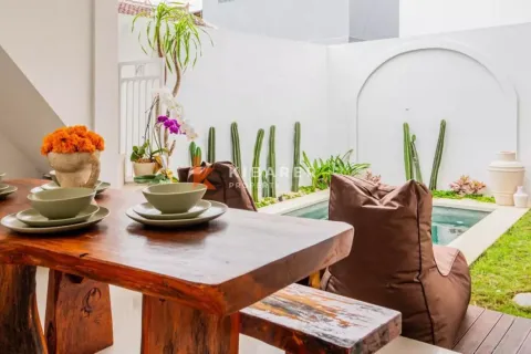 3 bedrooms Villa in Ungasan, Badung, Indonesia No. 12467 3