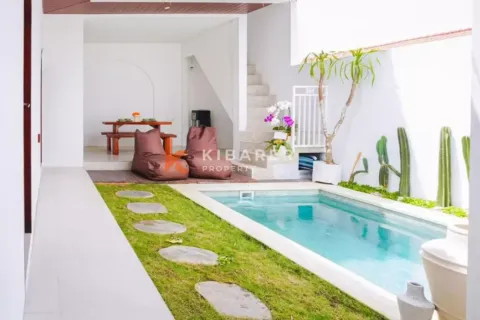 3 bedrooms Villa in Ungasan, Badung, Indonesia No. 12467