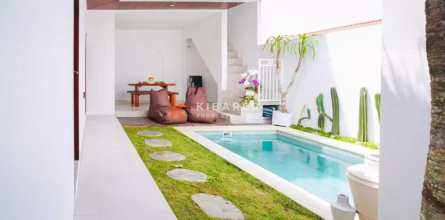 3 bedrooms Villa in Ungasan, Badung, Indonesia No. 12467