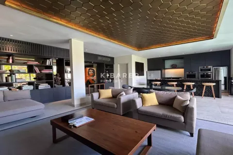 3 bedrooms Villa in Seminyak, Badung, Indonesia No. 12462 5