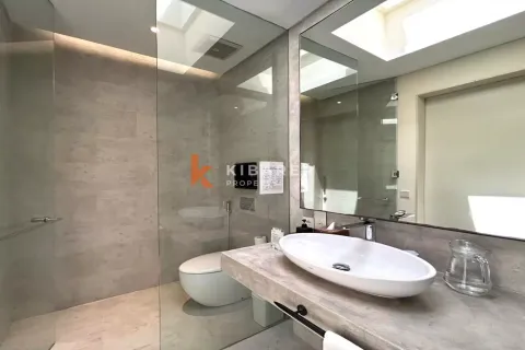 3 bedrooms Villa in Seminyak, Badung, Indonesia No. 12462 29
