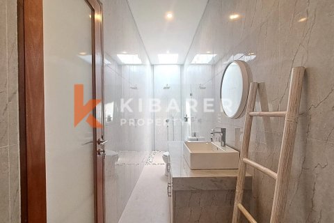 2 bedrooms Villa in Kerobokan, Badung, Indonesia No. 12668 12