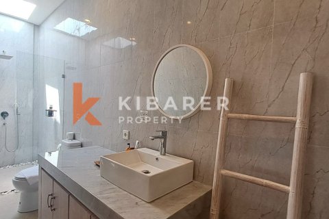 2 bedrooms Villa in Kerobokan, Badung, Indonesia No. 12668 11
