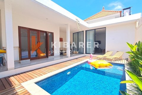 2 bedrooms Villa in Kerobokan, Badung, Indonesia No. 12668