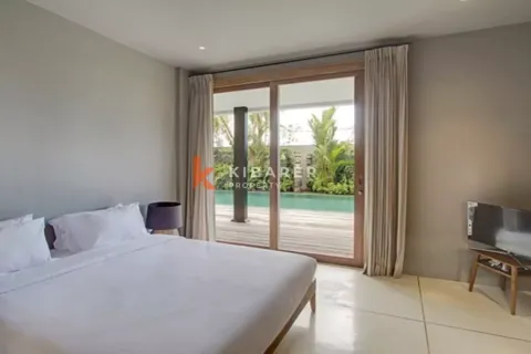 5 bedrooms Villa in Tibubeneng, Badung, Indonesia No. 12215 23