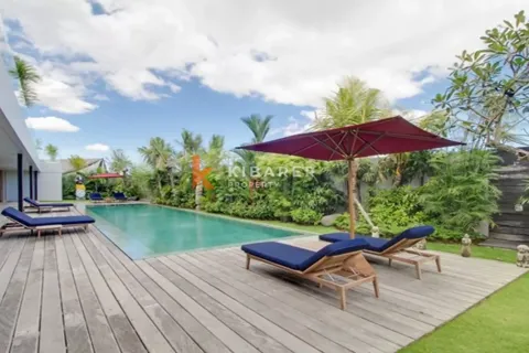 5 bedrooms Villa in Canggu, Badung, Indonesia No. 12216 5