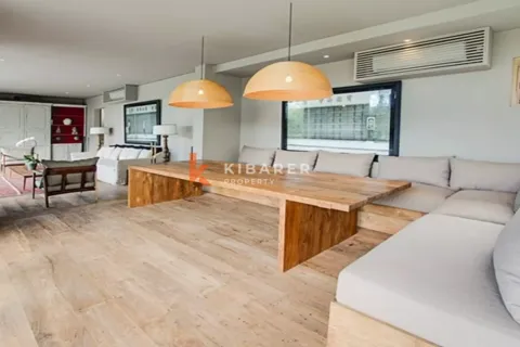 5 bedrooms Villa in Canggu, Badung, Indonesia No. 12216 10
