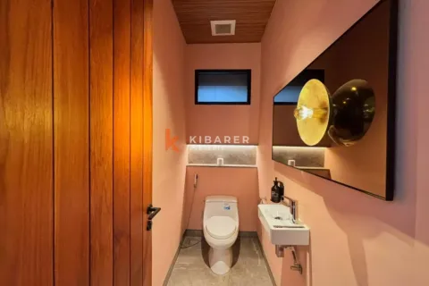 4 bedrooms Villa in Seminyak, Badung, Indonesia No. 12219 24