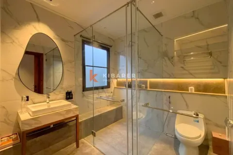 4 bedrooms Villa in Seminyak, Badung, Indonesia No. 12219 17
