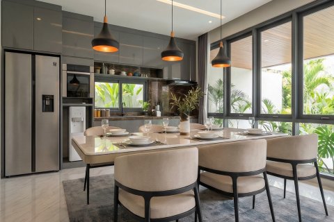 225m2 Villa in Ubud, Gianyar, Indonesia No. 9660 11