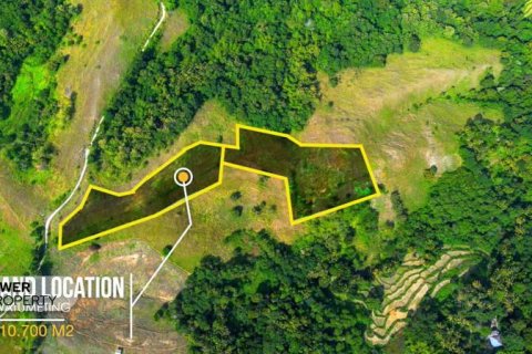 22008m2 Land in  No. 9329 2