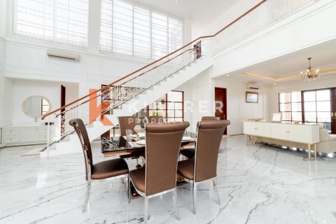 4 bedrooms Villa in Jimbaran, Badung, Indonesia No. 11811 4