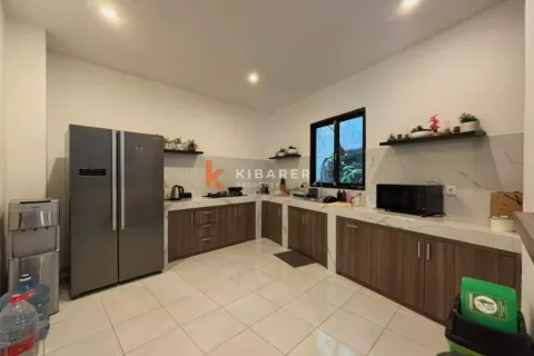 3 bedrooms Villa in Seminyak, Badung, Indonesia No. 11814 4